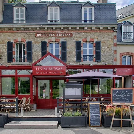 Hotell De Charme Les Mimosas 2*